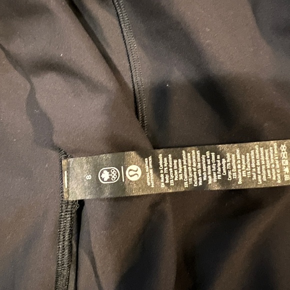 Lululemon Wunder Train Tight 28” size 8 - Picture 4 of 4